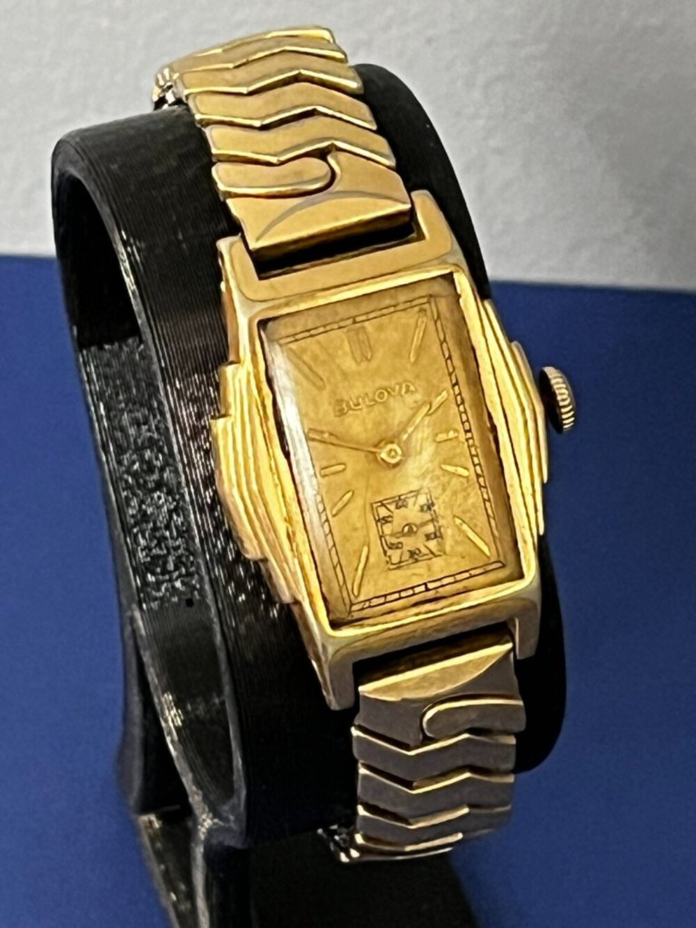 1945 Bulova Mens Watch 10K Gold GF CALHOUN Swing Out Case 10AE 4 repair